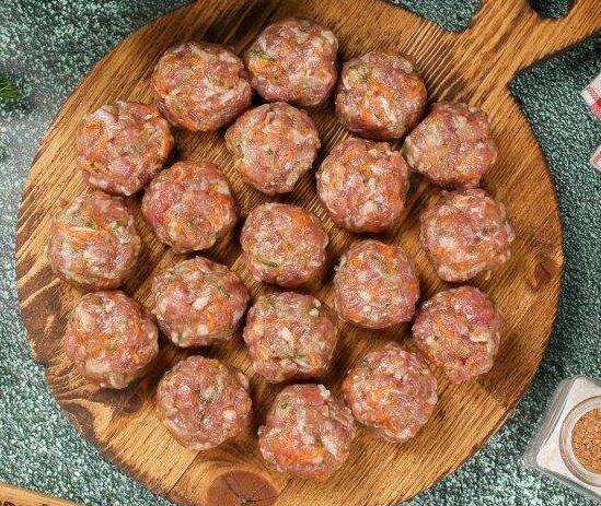 Külmutatud frikadellid 0.500gr
